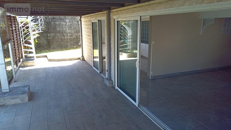 Maison a vendre Saint-Benoît 97470 Réunion 135 m2 5 pièces 295000 euros