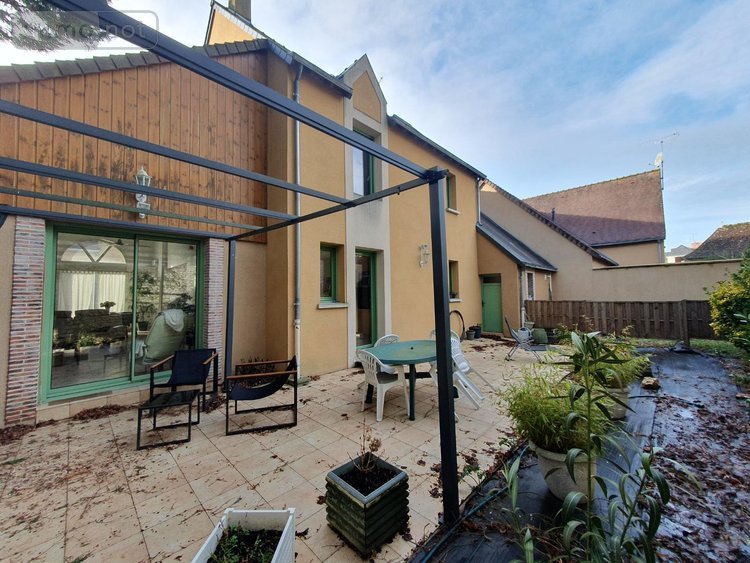 Maison a vendre La-Ferté-Bernard 72400 Sarthe 147 m2 5 pièces 314600 euros