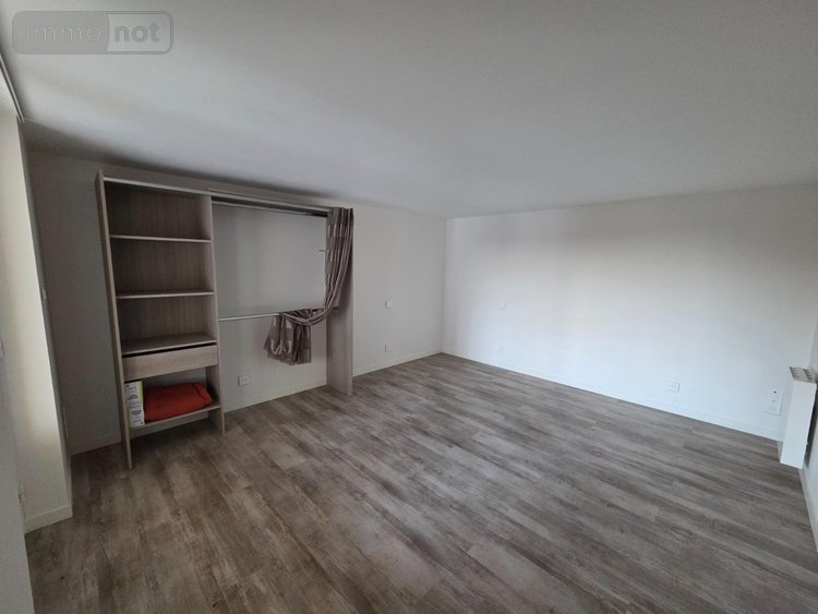 Location appartement Louhans 71500 Saône-et-Loire 46 m2 2 pièces 685 euros