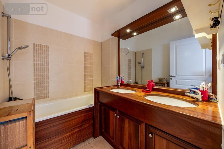 Appartement a vendre Saint-Denis 97400 Réunion 80 m2 4 pièces 320000 euros