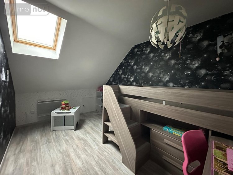 Immeuble a vendre Foucherans 39100 Jura 285 m2  189000 euros