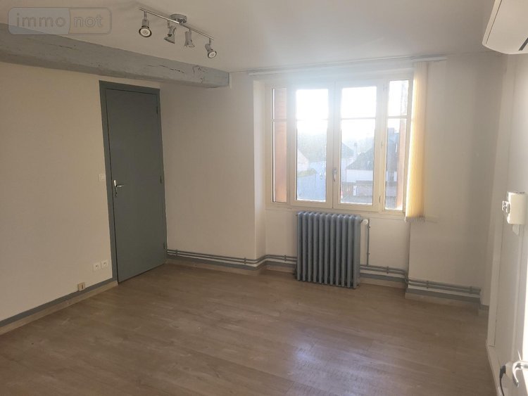 Immeuble a vendre Vermenton 89270 Yonne 245 m2  195500 euros