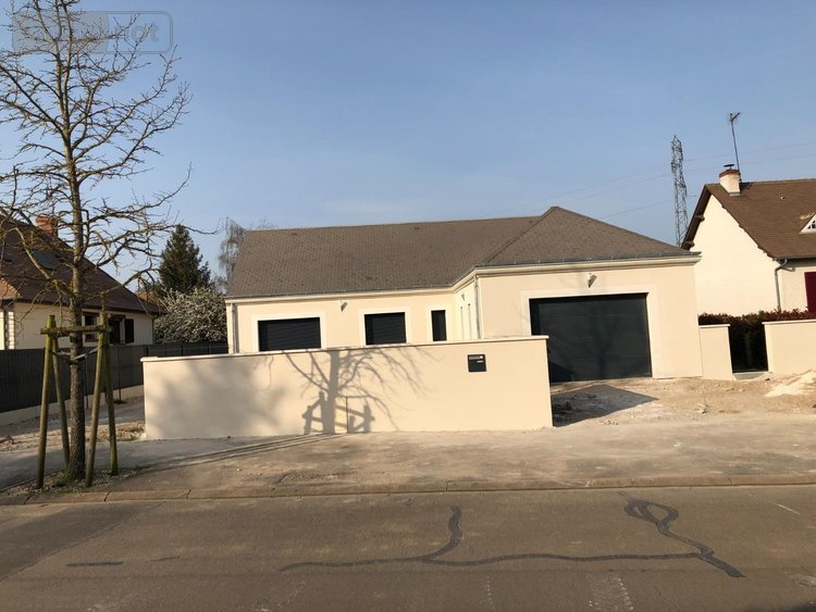 Location maison Ormes 45140 Loiret 135 m2 5 pièces 1350 euros