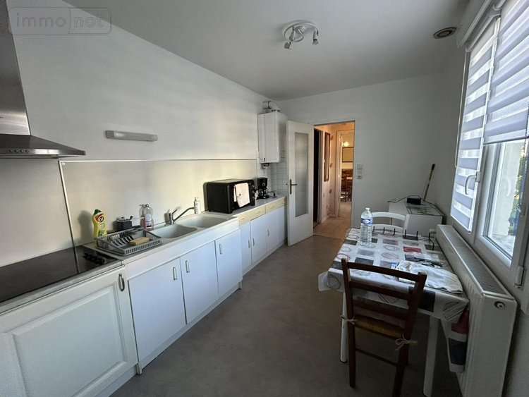 Maison a vendre Yvré-l'Évêque 72530 Sarthe 77 m2 4 pièces 184600 euros