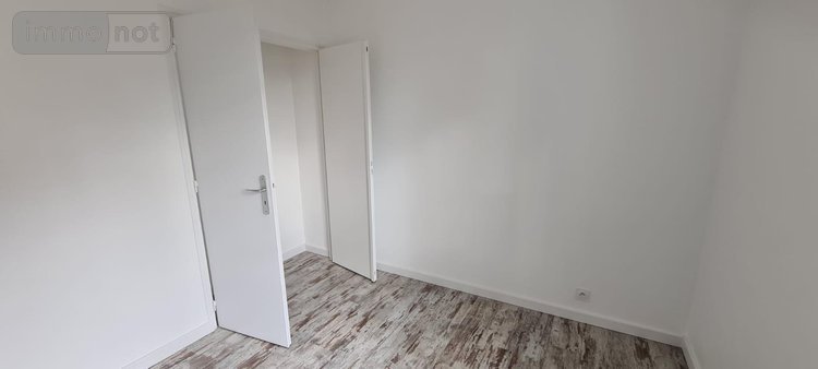 Location maison Parcé-sur-Sarthe 72300 Sarthe 81 m2 4 pièces 750 euros