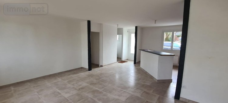 Location maison Parcé-sur-Sarthe 72300 Sarthe 81 m2 4 pièces 750 euros