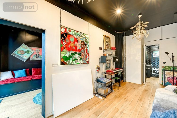 Fonds et murs commerciaux a vendre Paris 17e arrondissement 75017 Paris 51 m2  402800 euros