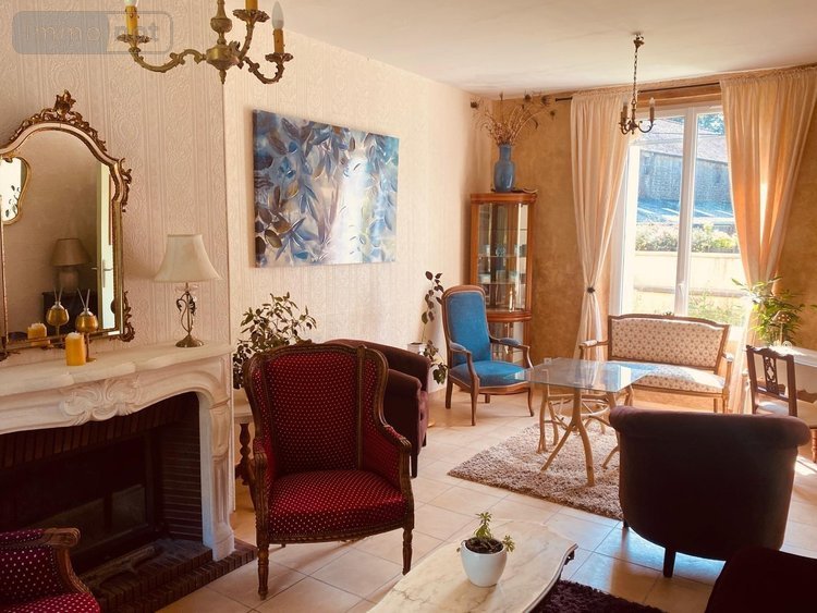 propriete a vendre Rostrenen 22110 Côtes-d'Armor 170 m2 9 pièces 293180 euros