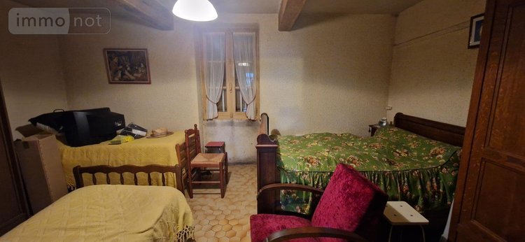 Maison a vendre Lugny-lès-Charolles 71120 Saône-et-Loire 71 m2 5 pièces 94920 euros