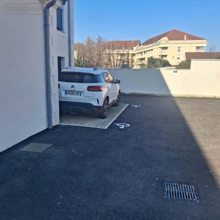Location appartement Chalon-sur-Saône 71100 Saône-et-Loire 100 m2 5 pièces 1500 euros