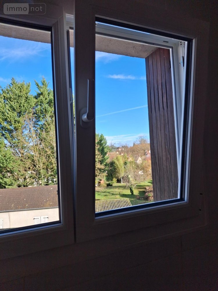 Appartement a vendre Cosne-Cours-sur-Loire 58200 Nièvre 71 m2 3 pièces 86900 euros