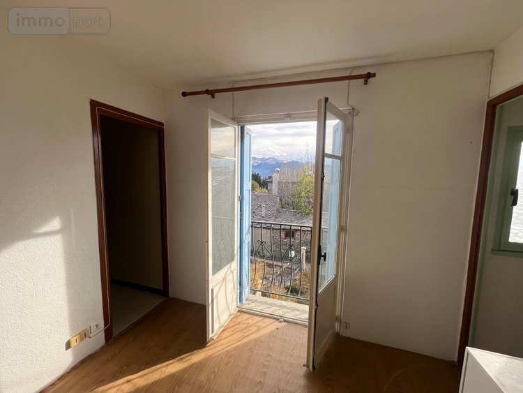 Immeuble a vendre Font-Romeu-Odeillo-Via 66120 Pyrénées-Orientales 314 m2  293000 euros