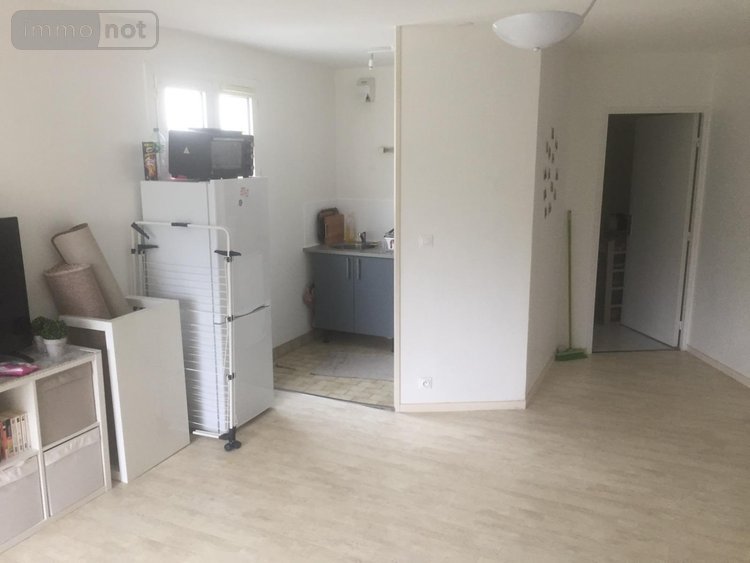 Location appartement Orléans 45000 Loiret 33 m2 1 pièce 485 euros