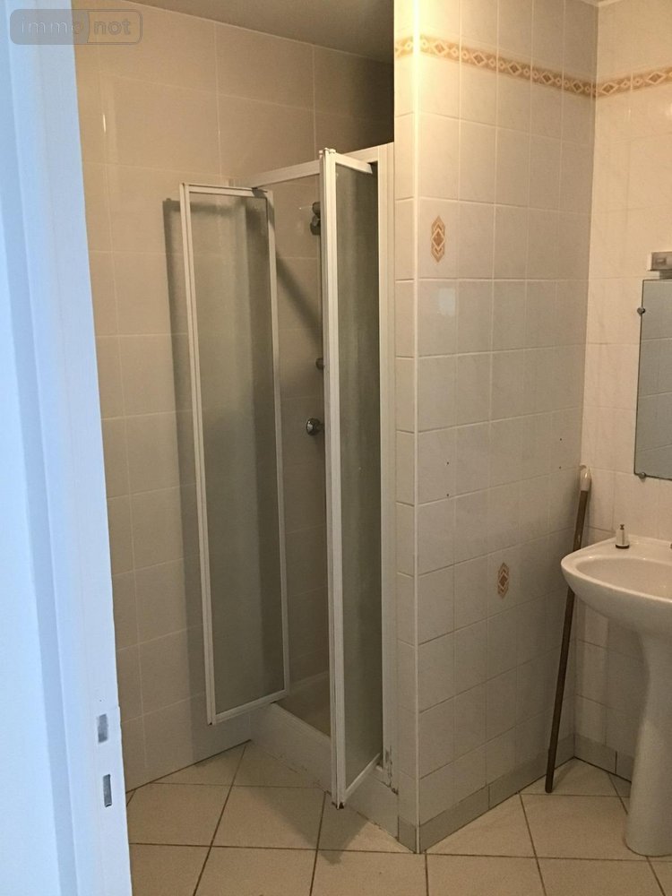 Location maison Beuzeville-au-Plain 50480 Manche 78 m2 4 pièces 650 euros