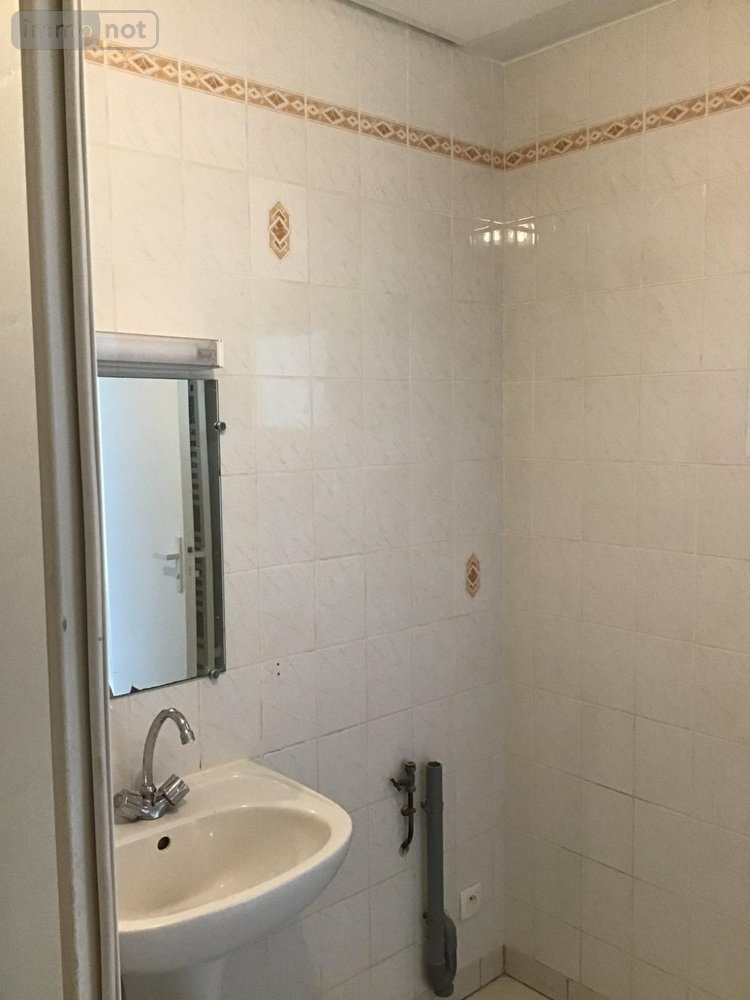 Location maison Beuzeville-au-Plain 50480 Manche 78 m2 4 pièces 650 euros