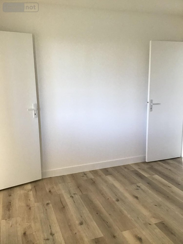 Location maison Beuzeville-au-Plain 50480 Manche 78 m2 4 pièces 650 euros