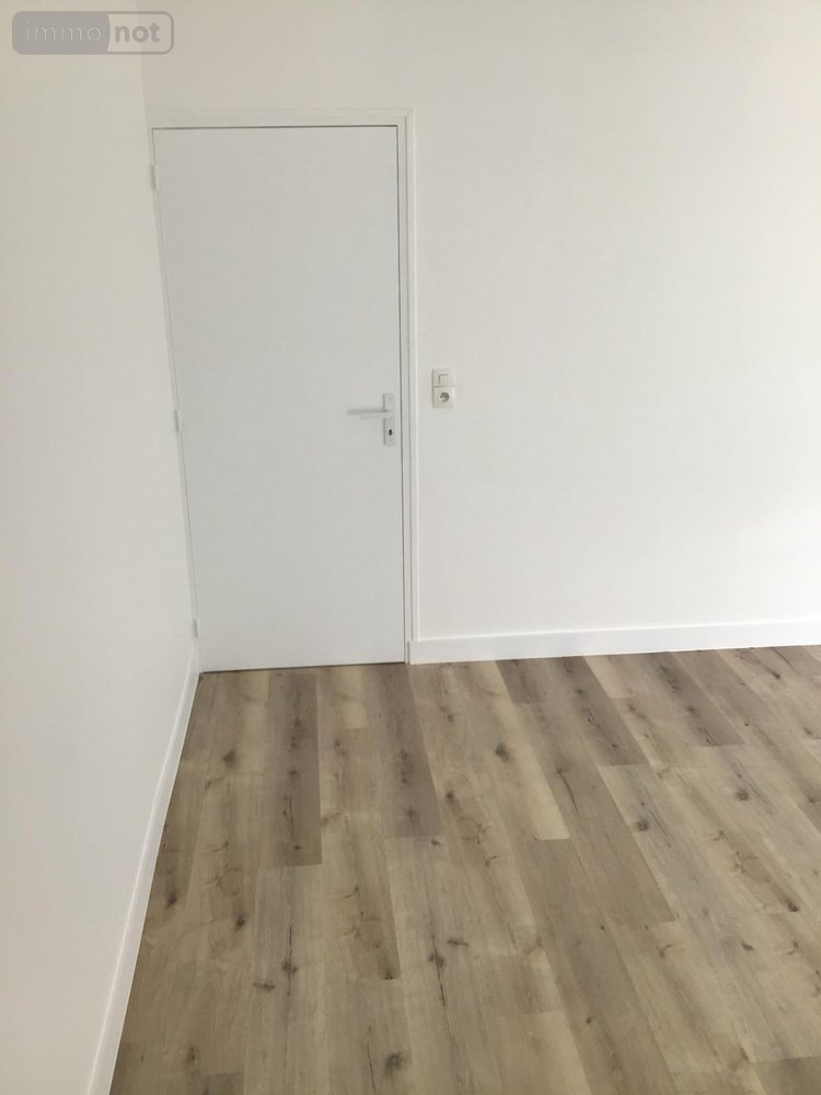 Location maison Beuzeville-au-Plain 50480 Manche 78 m2 4 pièces 650 euros