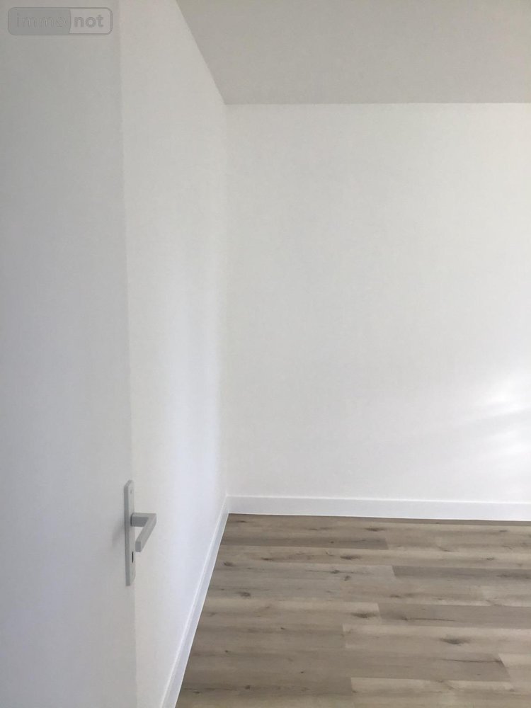 Location maison Beuzeville-au-Plain 50480 Manche 78 m2 4 pièces 650 euros