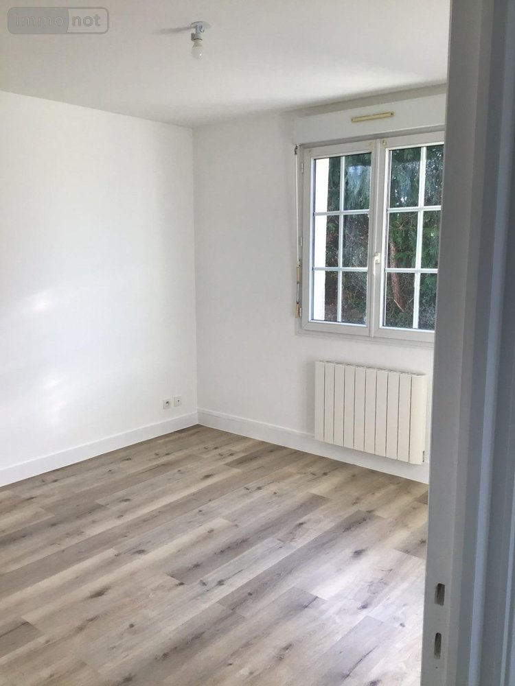 Location maison Beuzeville-au-Plain 50480 Manche 78 m2 4 pièces 650 euros