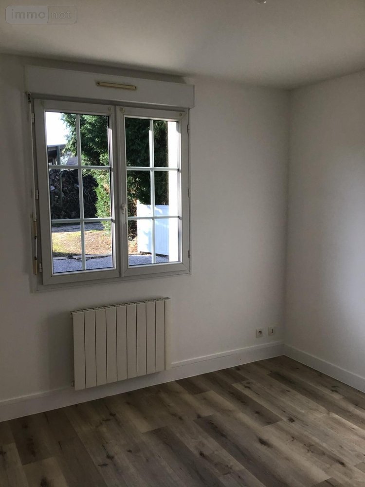 Location maison Beuzeville-au-Plain 50480 Manche 78 m2 4 pièces 650 euros