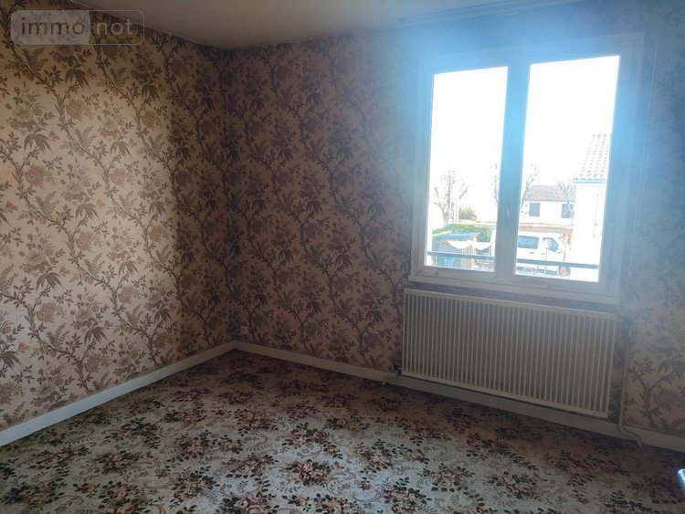 Maison a vendre Niort 79000 Deux-Sèvres 186 m2 6 pièces 106600 euros