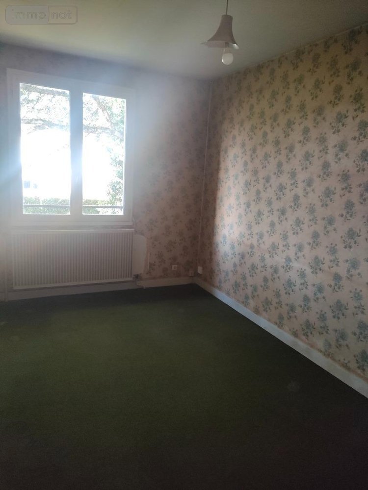 Maison a vendre Niort 79000 Deux-Sèvres 186 m2 6 pièces 106600 euros