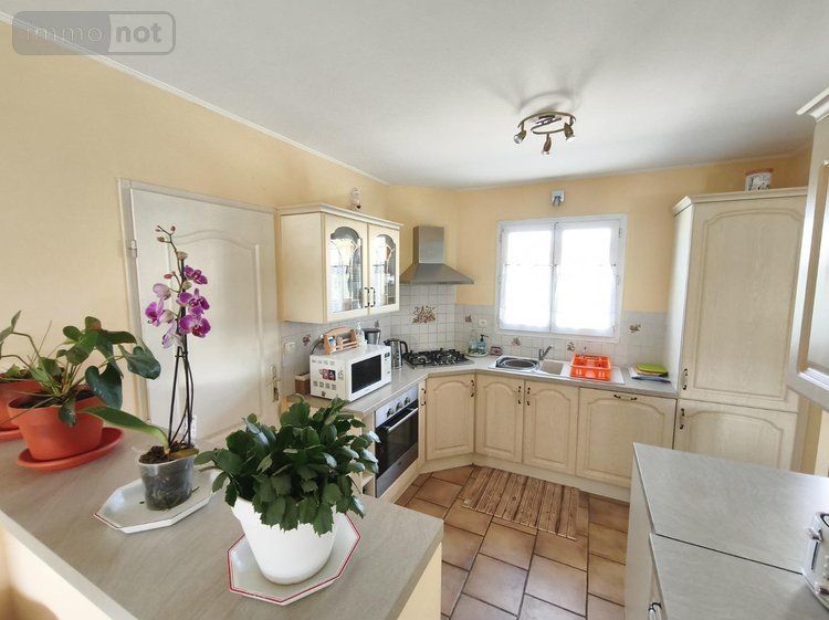 Maison a vendre Oraison 04700 Alpes-de-Haute-Provence 87 m2 4 pièces 318000 euros