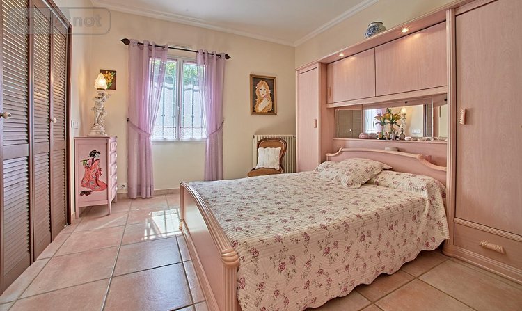 Maison a vendre Saint-Raphaël 83700 Var 255 m2 9 pièces 1370200 euros