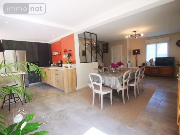 Maison a vendre Montjean 53320 Mayenne 107 m2 6 pièces 250950 euros