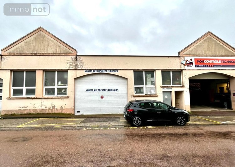 Fonds et murs commerciaux a vendre Langres 52200 Haute-Marne 458 m2  250000 euros