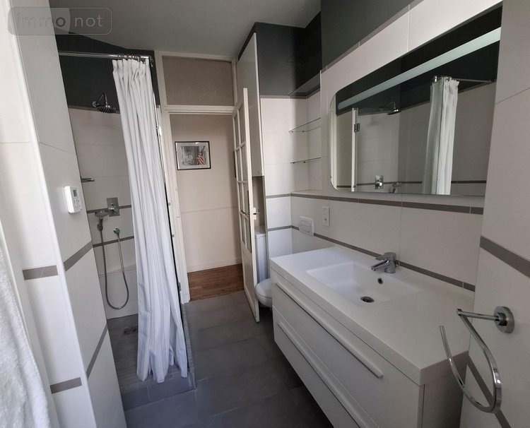 Location appartement Paris 15e arrondissement 75015 Paris 71 m2 3 pièces 2990 euros