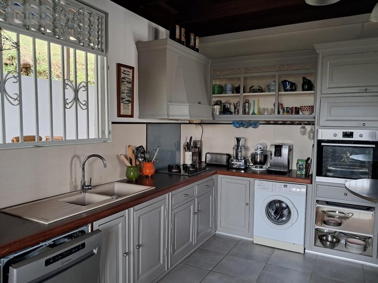 Maison a vendre Cayenne 97300 Guyane 154 m2 4 pièces 517500 euros