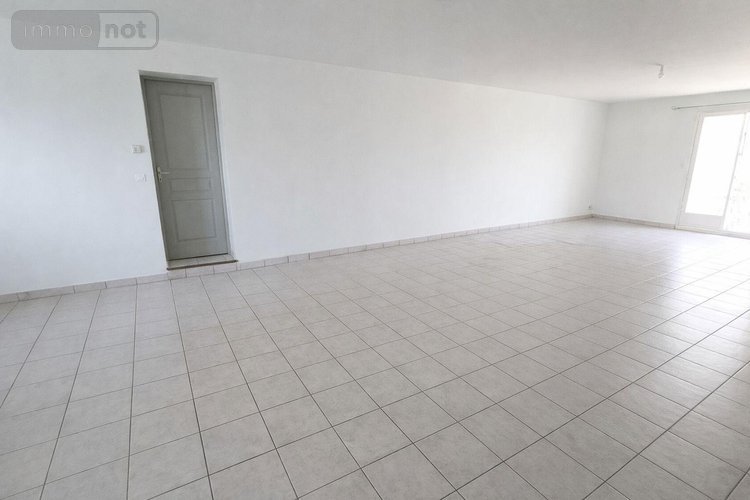 Maison a vendre Jonzac 17500 Charente-Maritime 135 m2 6 pièces 278250 euros