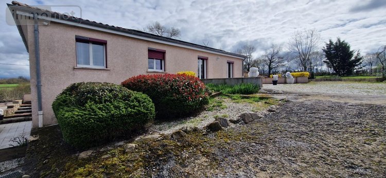 Maison a vendre Saint-Aubin-en-Charollais 71430 Saône-et-Loire 104 m2 9 pièces 185000 euros