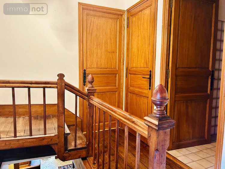 Maison a vendre Moncontour 22510 Côtes-d'Armor 173 m2 7 pièces 378000 euros