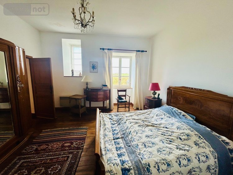 Maison a vendre Moncontour 22510 Côtes-d'Armor 173 m2 7 pièces 378000 euros