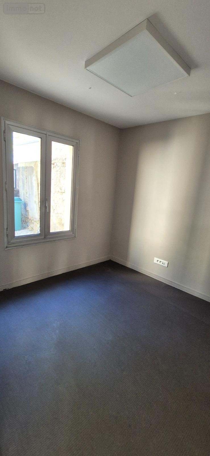 Fonds et murs commerciaux a vendre La-Ferté-Bernard 72400 Sarthe 250 m2  283400 euros