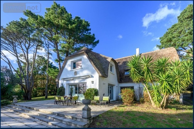 propriete a vendre Guérande 44350 Loire-Atlantique 349 m2 17 pièces 1266900 euros