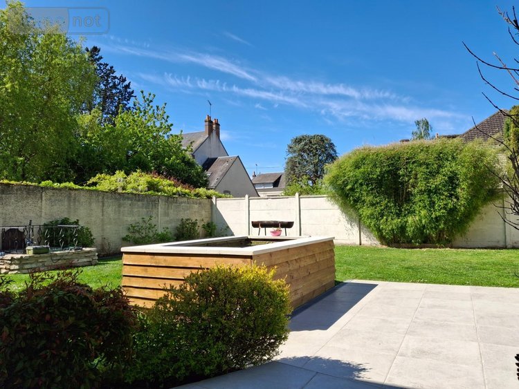 Maison a vendre Nogent-le-Rotrou 28400 Eure-et-Loir 137 m2 6 pièces 323800 euros