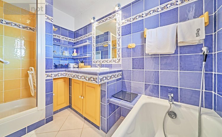 Appartement a vendre Mougins 06250 Alpes-Maritimes 139 m2 5 pièces 932800 euros