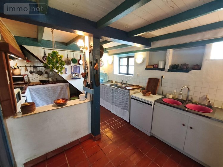 propriete a vendre Sigonce 04300 Alpes-de-Haute-Provence 302 m2 9 pièces 498000 euros