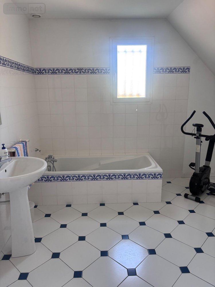 Maison a vendre Changé 72560 Sarthe 148 m2 5 pièces 299000 euros