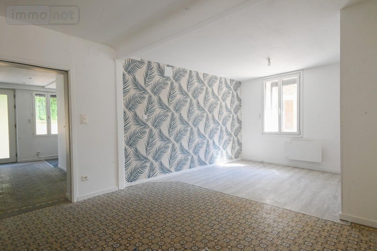 Location maison Ouanne 89560 Yonne 115 m2 5 pièces 750 euros