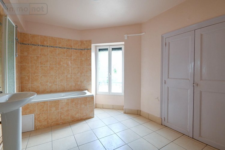 Location maison Ouanne 89560 Yonne 115 m2 5 pièces 750 euros