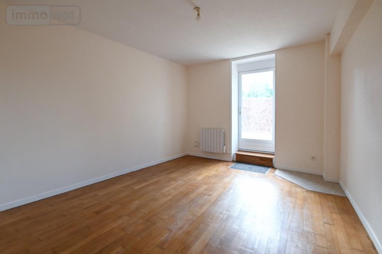Location maison Ouanne 89560 Yonne 115 m2 5 pièces 750 euros