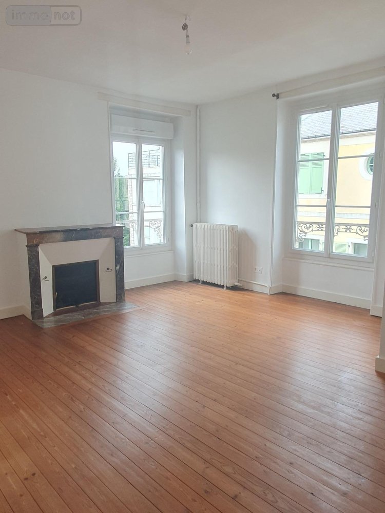 Location maison La-Ferté-Bernard 72400 Sarthe 143 m2 7 pièces 820 euros