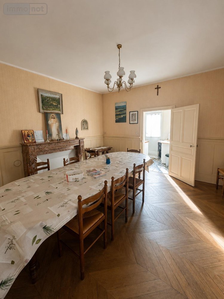 Maison a vendre Coulanges-la-Vineuse 89580 Yonne 255 m2 16 pièces 335000 euros
