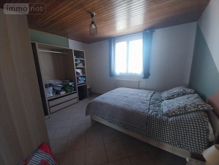 Location maison Le Genest-Saint-Isle 53940 Mayenne 92 m2 5 pièces 800 euros