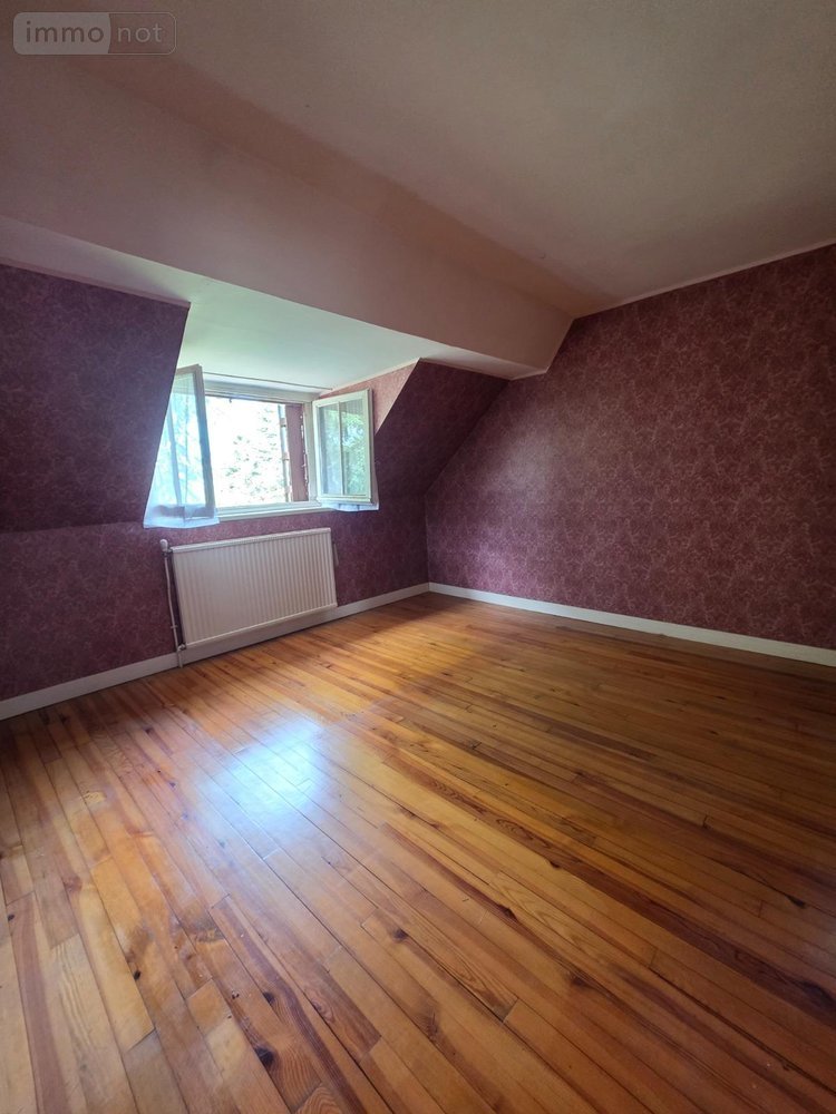 propriete a vendre Neuillé-le-Lierre 37380 Indre-et-Loire 209 m2 11 pièces 322400 euros