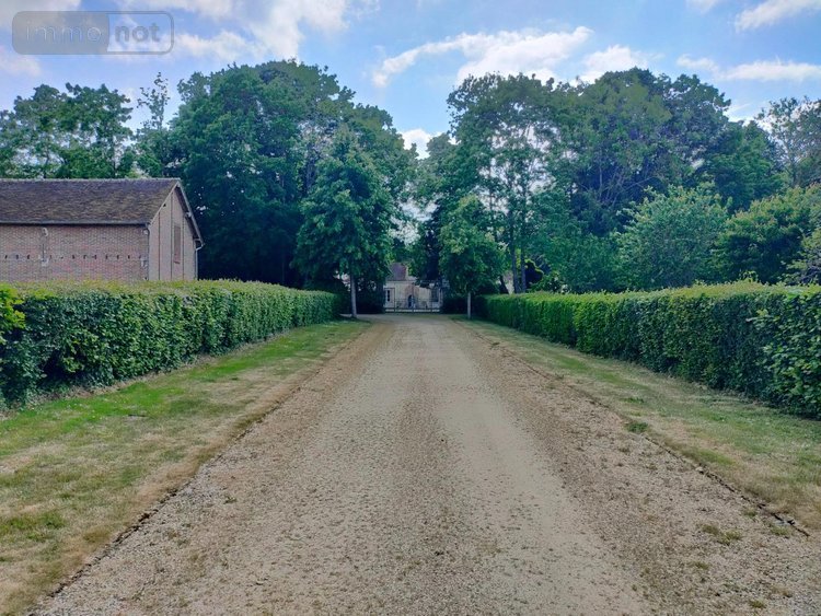 propriete a vendre Charny-Orée-de-Puisaye 89120 Yonne 300 m2 9 pièces 850000 euros